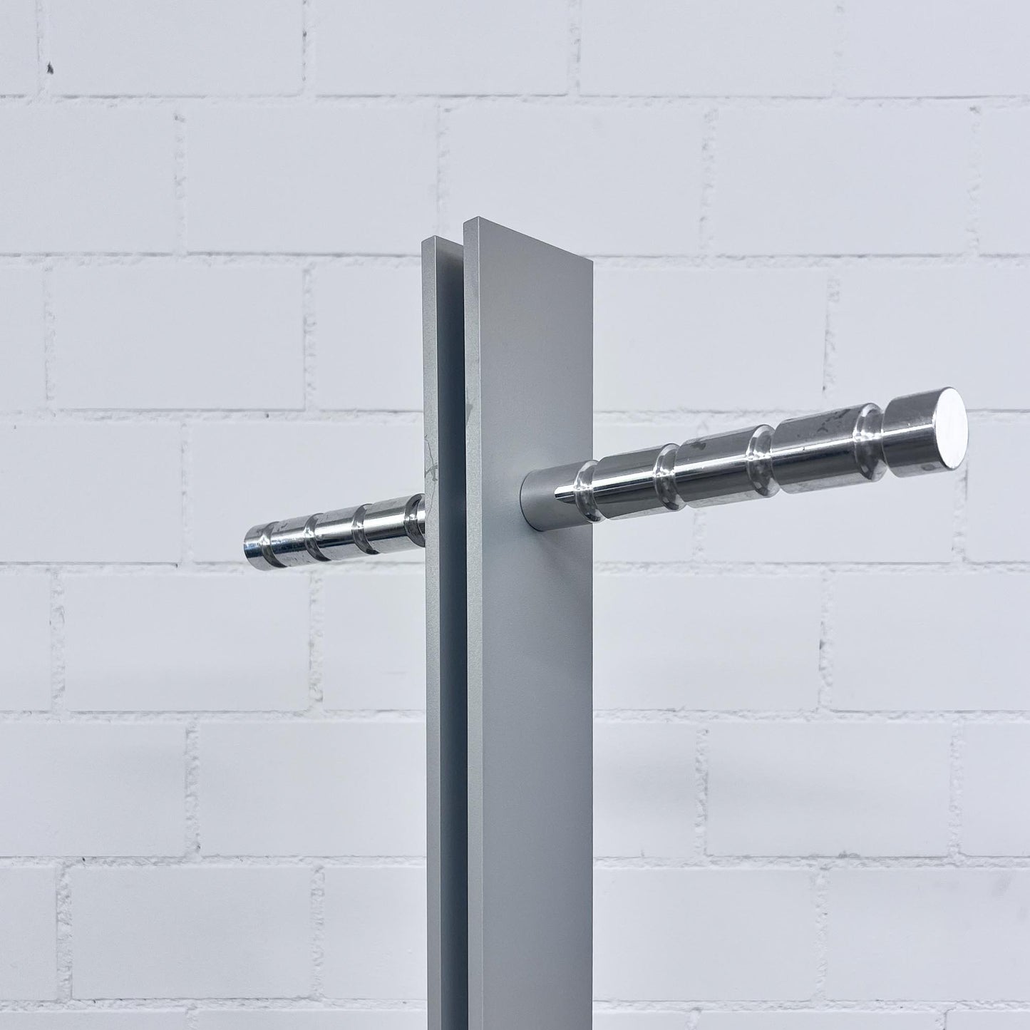 Garderobe, Grau