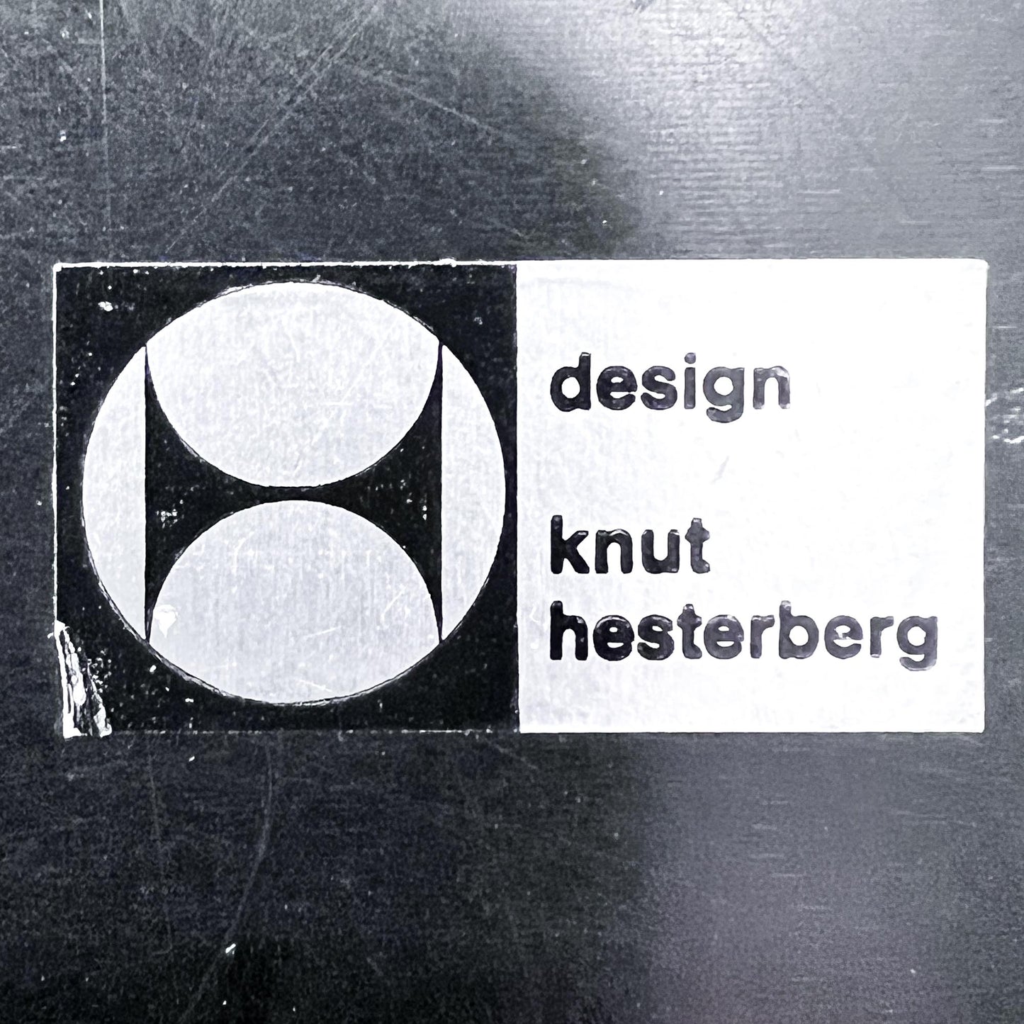 Aluminium Stele, Knut Hesterberg