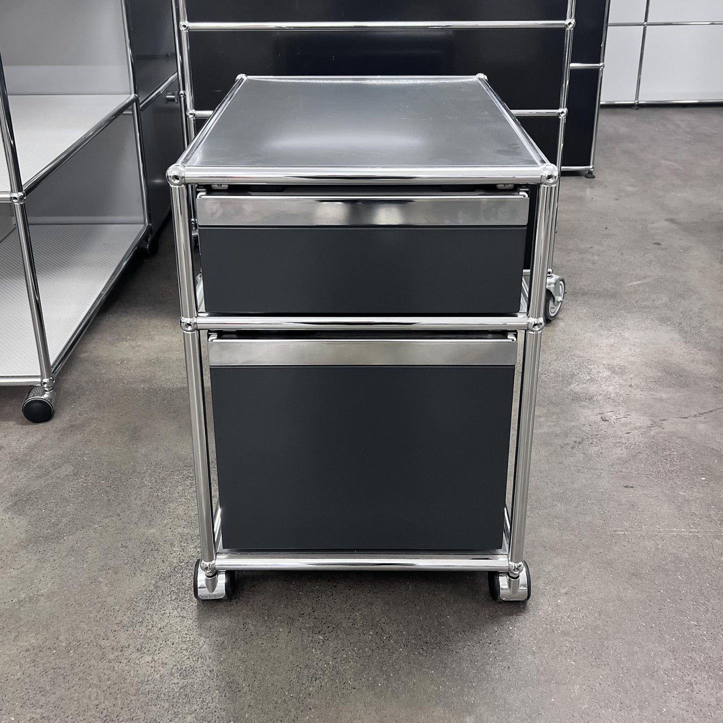 USM Rollkorpus, Anthrazitgrau, Q2