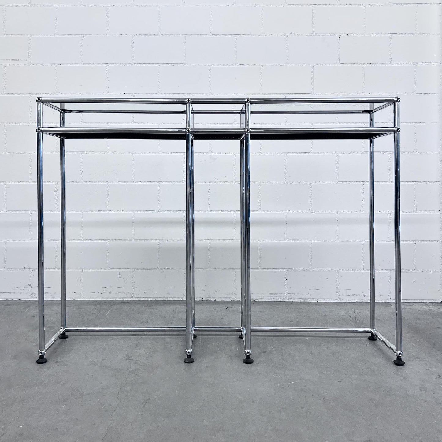 USM Sideboard Konsole, Rubinrot, Glas