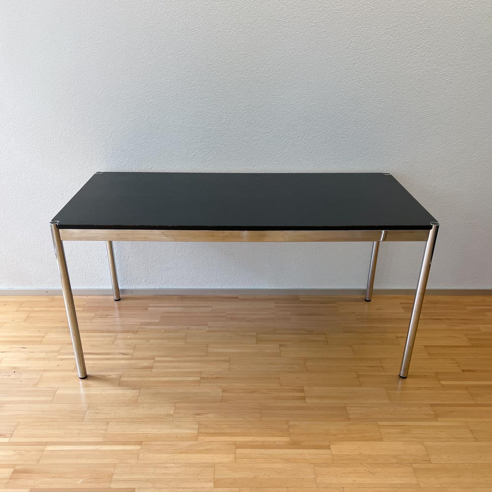 USM Tisch, Eiche Schwarz furniert, 150x75cm