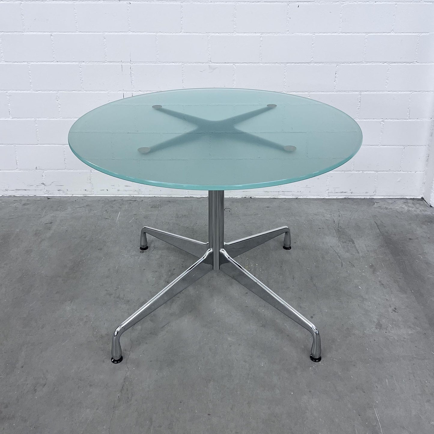 Vitra Eames Segmented Table, Glas, Ø 100cm