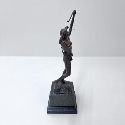 Bronzefigur Diana, Göttin der Jagd, Art Déco