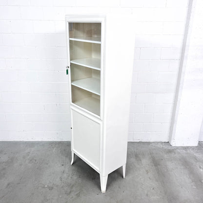 Arzt-Vitrine, weiss