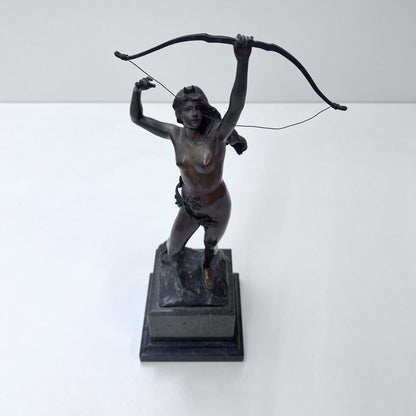 Bronzefigur Diana, Göttin der Jagd, Art Déco