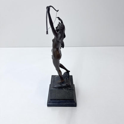 Bronzefigur Diana, Göttin der Jagd, Art Déco