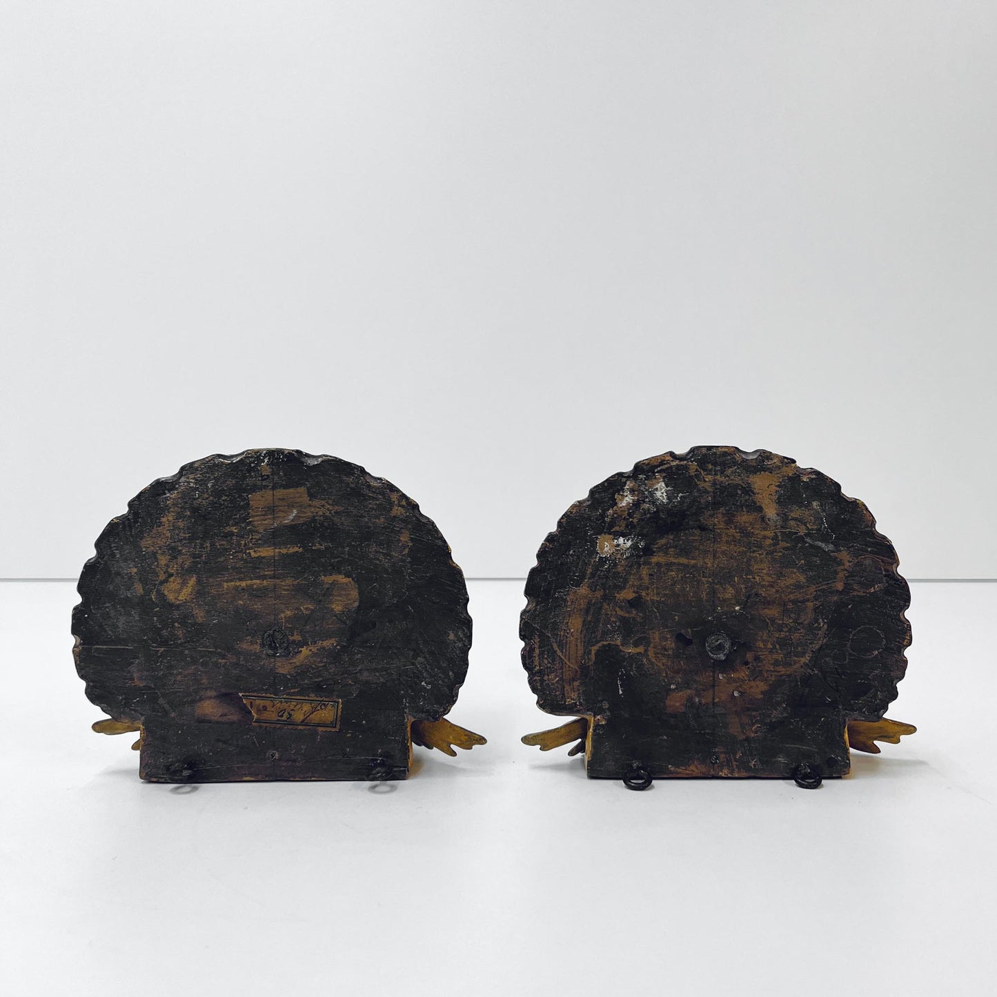 Zwei Engel mit Muscheln, Wanddekoration