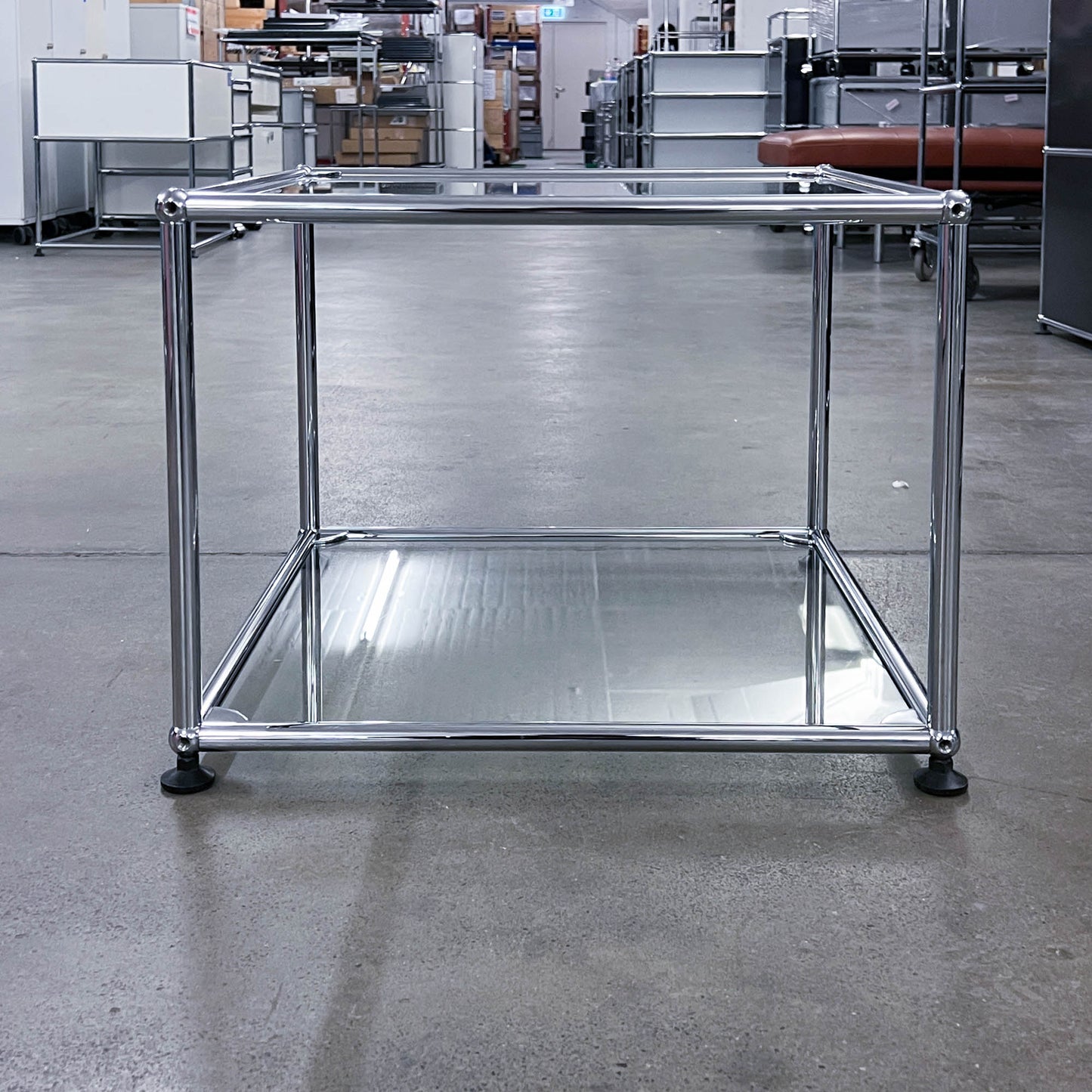 USM Glasbeistelltisch, Q1