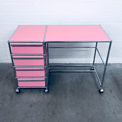 USM Home-Office-Pult, rosa, 4 A6 Schubladen