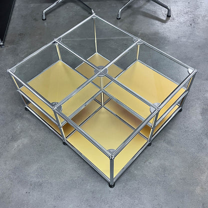 USM Loungetisch, goldfarbig, neuwertig