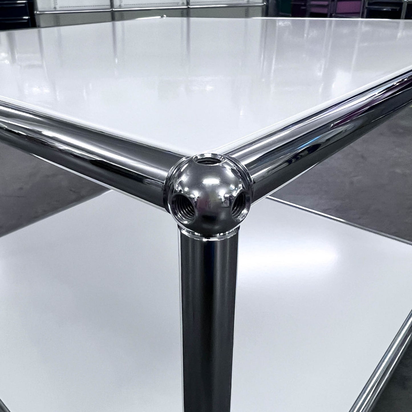 USM Loungetable, Reinweiss, Spezialmass, Q1