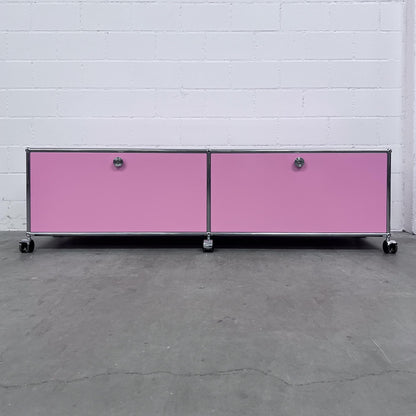 USM Lowboard, rosa, Spezialfarbe