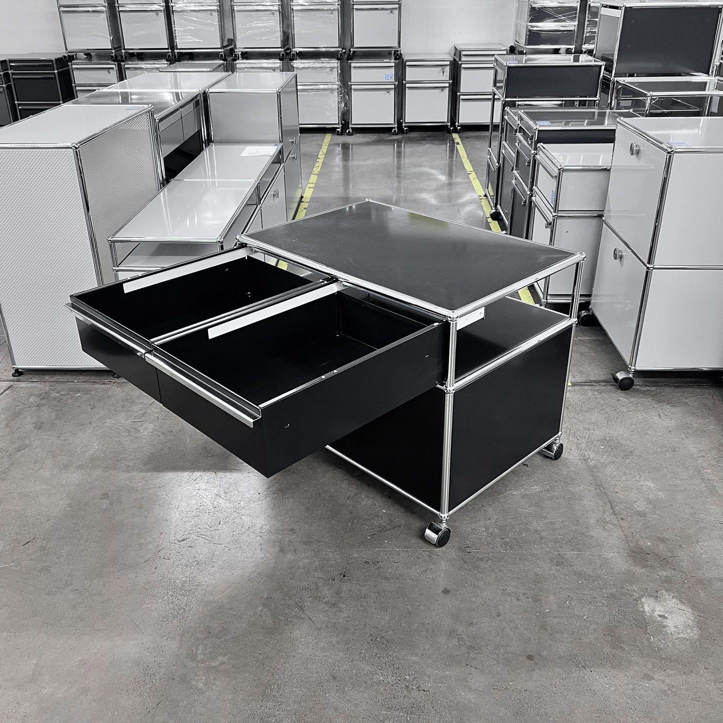 USM Organisationsmöbel, Graphitschwarz, 2 A6 Schubladen, Q3