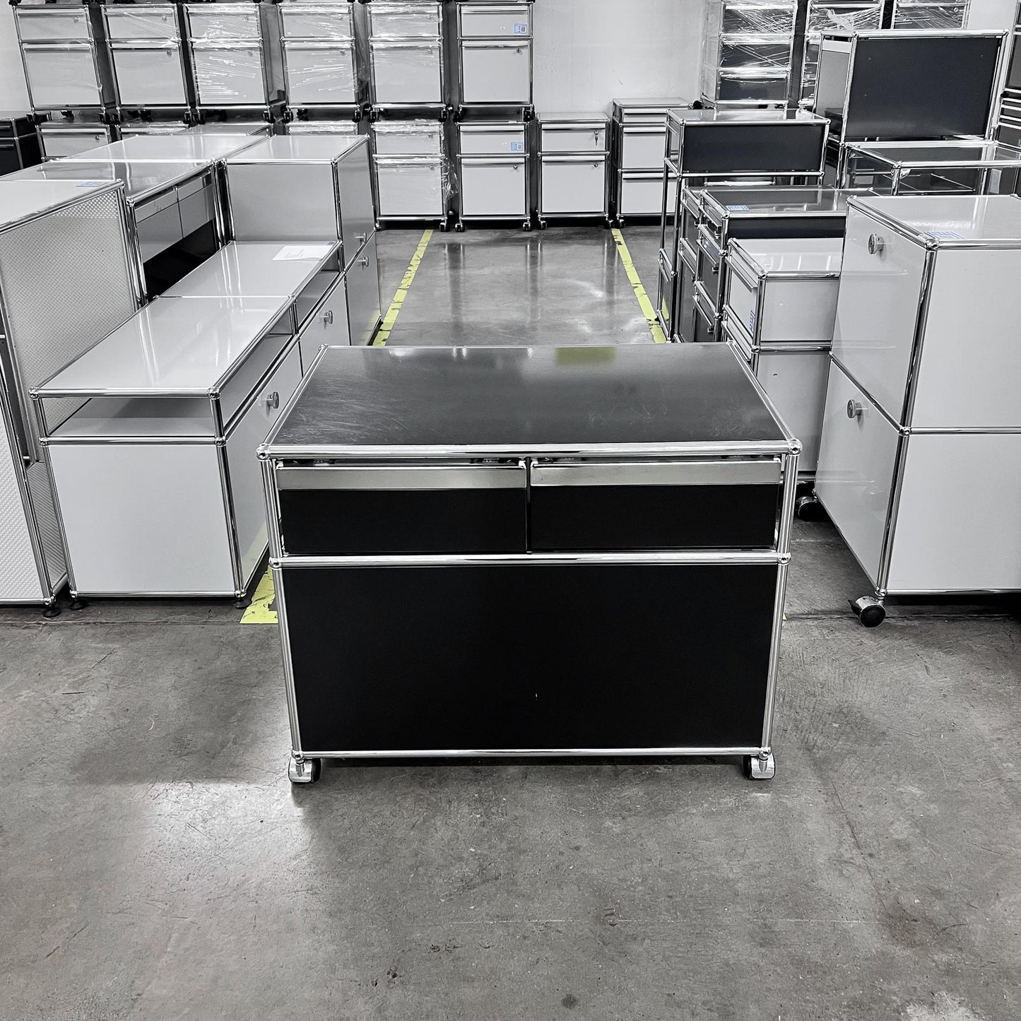 USM Organisationsmöbel, Graphitschwarz, 2 A6 Schubladen, Q3