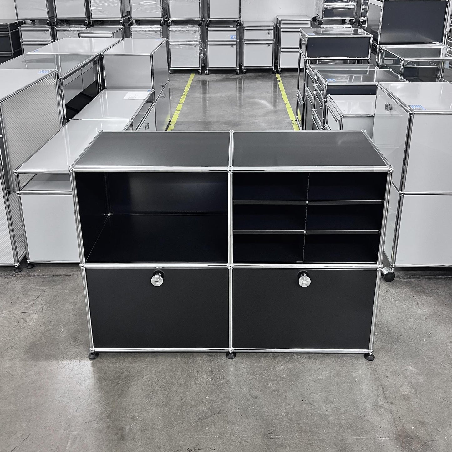 USM Regal mit Postfächer, Graphitschwarz, Q1