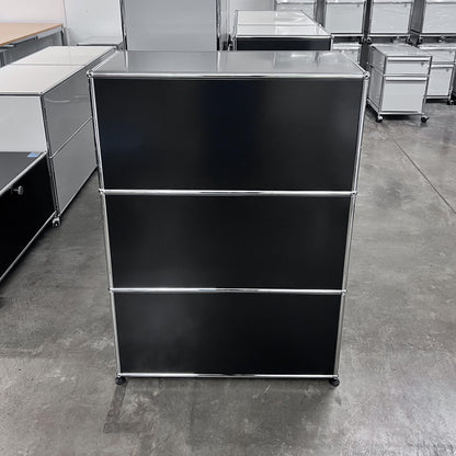 USM Regal, Graphitschwarz, Q1