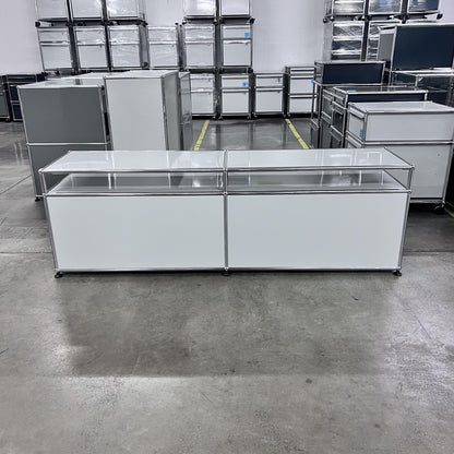 USM Regal, Lichtgrau, Klapptüren, Q1