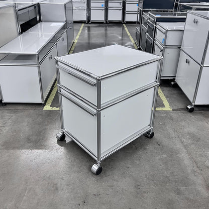 USM Rollkorpus, lichtgrau, A4, A6 Schubladen, Q1