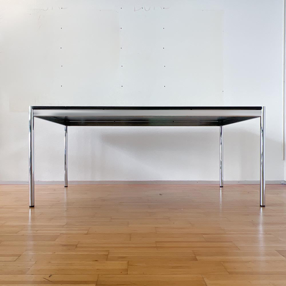 USM Tisch, Eiche Schwarz, 175x100cm