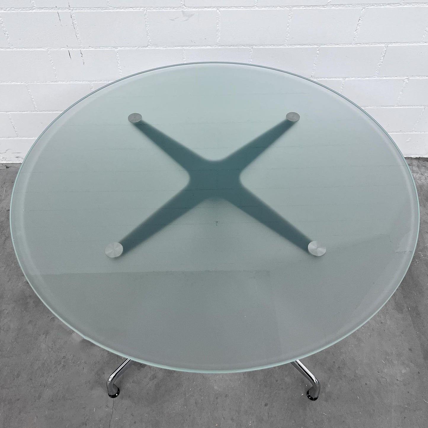 Vitra Eames Segmented Table, Glas, Ø 100cm
